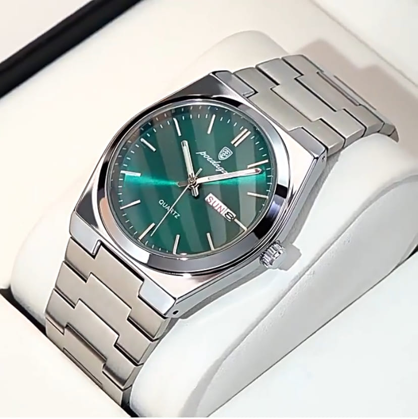Reloj Oslo verde de cerca
